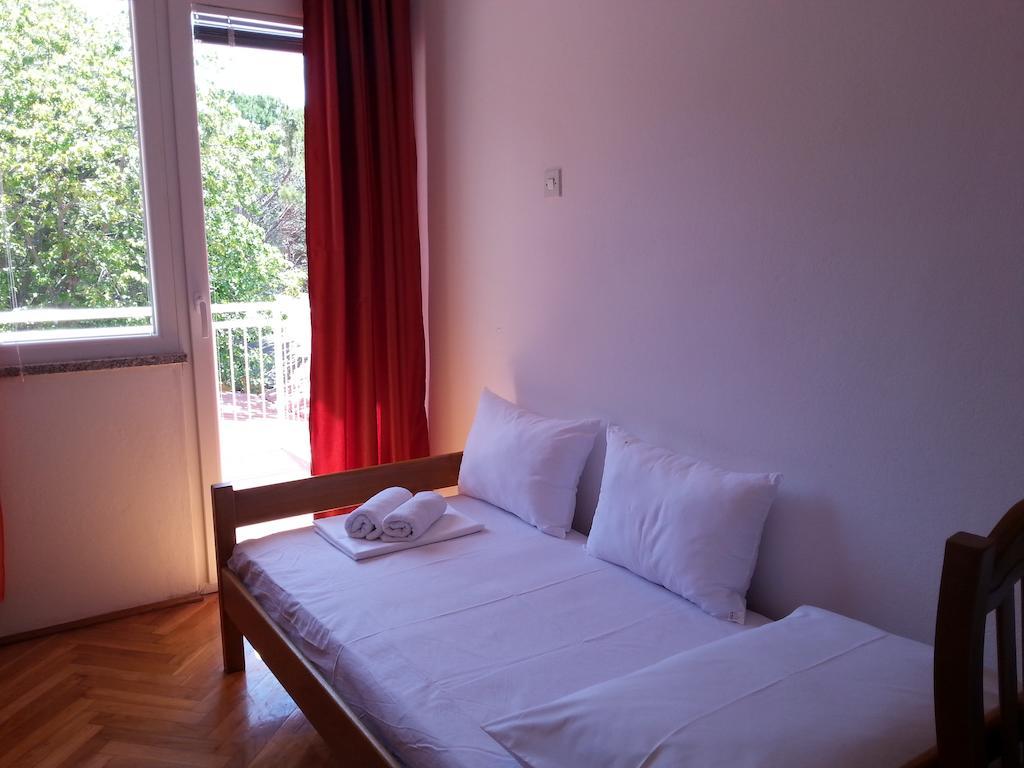 Rooms Ante Tribanj-Kruscica Rom bilde